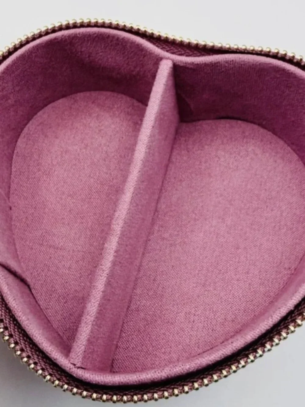 Purple Heart Mini Storage Pouch Cat and Jack